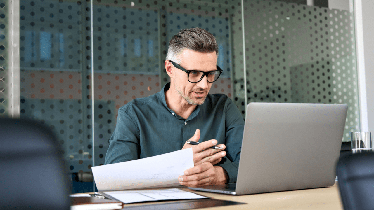 Is Declaring Bankruptcy Worth It? Virtual Financial Consultation